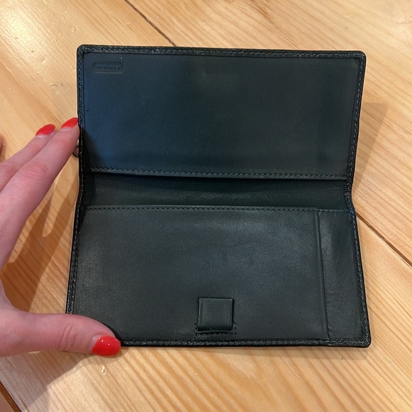 Coach signature green canvas and leather checkbook holder - Picture 2 of 4